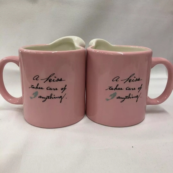 Disney Ariel and Eric kiss mug set - Picture 4 of 6